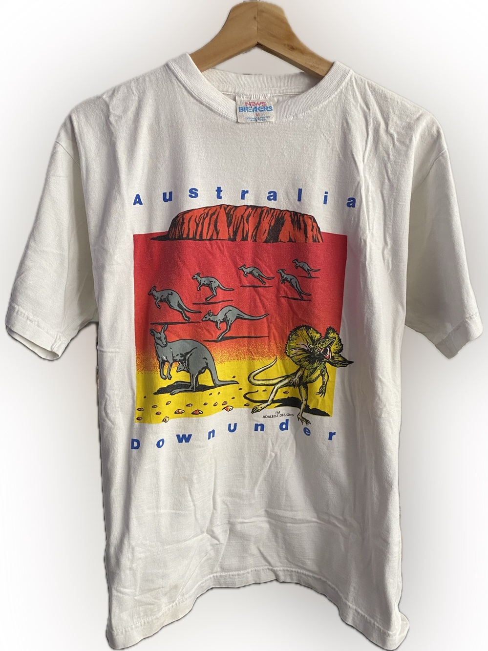 Vintage Australia Down Under Kangaroo Tee